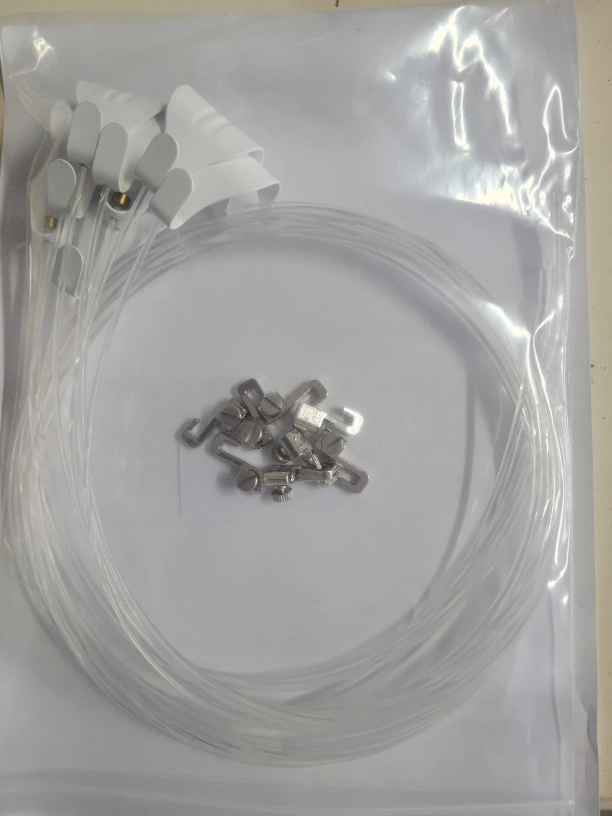 8 x picture rail hanging kits hanging hooks white 4kg range