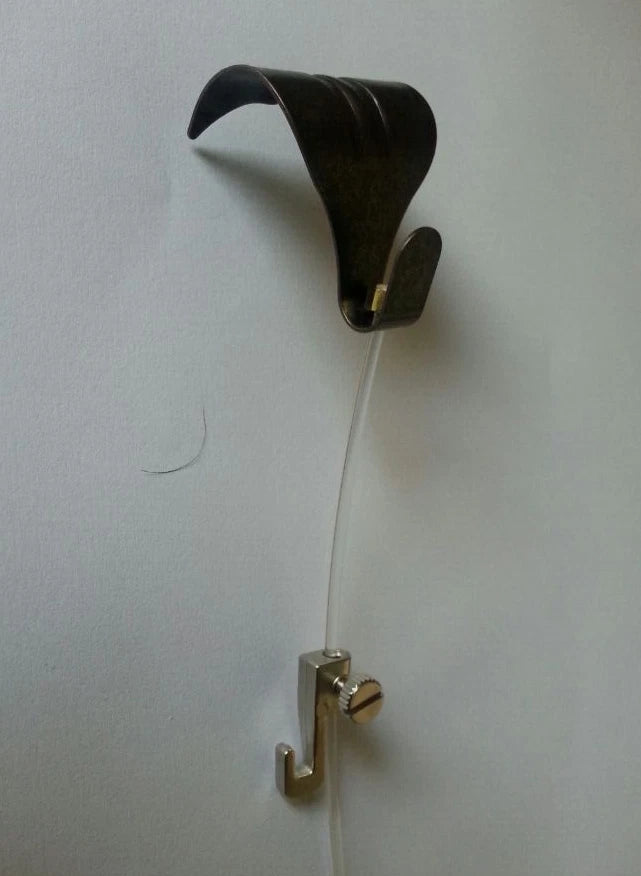 4 x Picture Rail Hooks Bronze with Hanging Kits Maxi Capacity 4kg